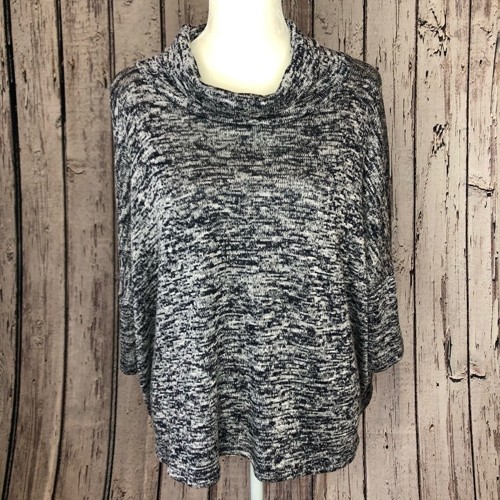 Basil Lola Pullover‎ Dolman Sleeve Sweater Poncho Lightweight Medium Open Back